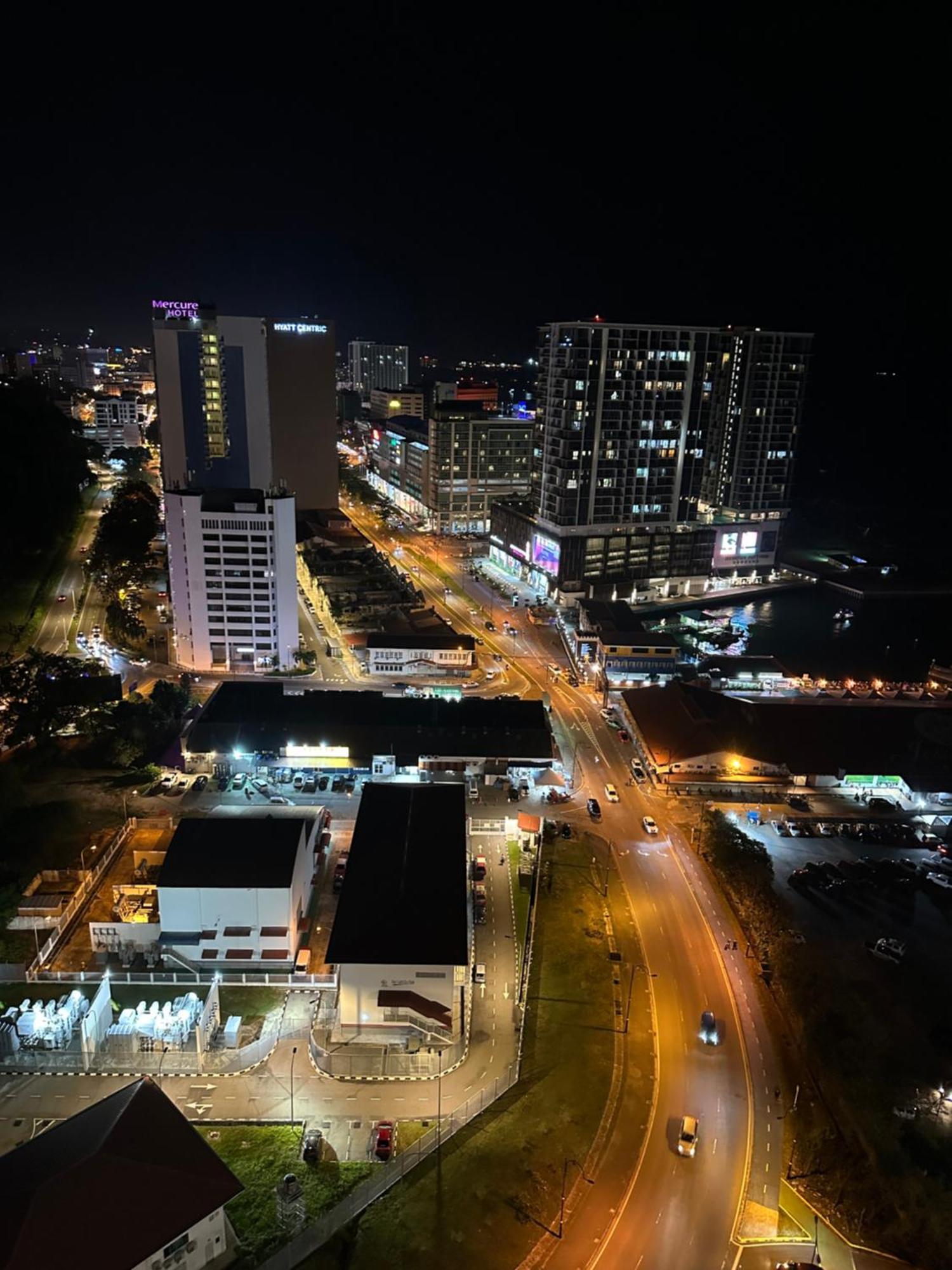 L Homestay Jesseltonquay Jq Kk City亚庇市区中心民宿2房1厕 Kota Kinabalu Buitenkant foto
