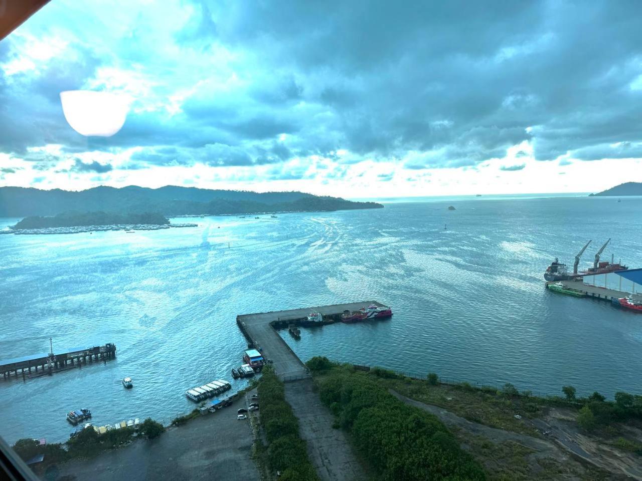 L Homestay Jesseltonquay Jq Kk City亚庇市区中心民宿2房1厕 Kota Kinabalu Buitenkant foto